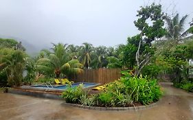 Castaway Lodge